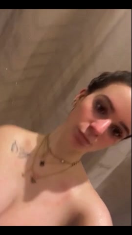 Kaitlyn Krems Onlyfans Leaked Big Boobs In Bathtub Porn Sex Tape